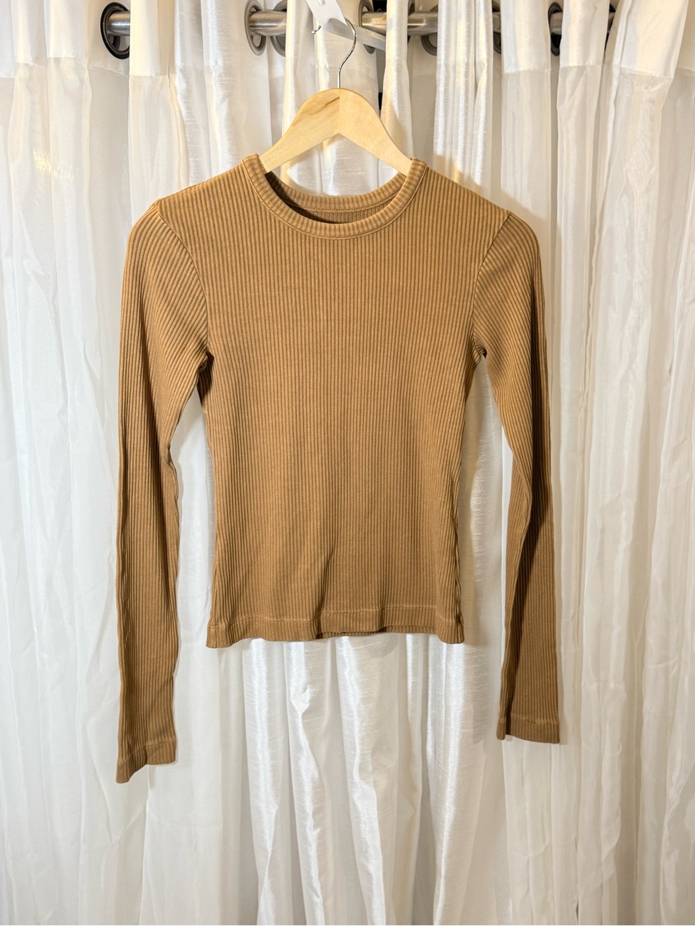 Citizens Of Humanity Ribbed Long Sleeve Top - Camel Brown